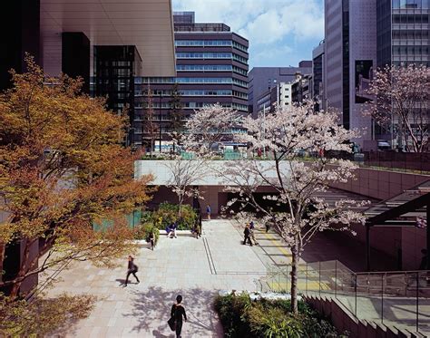 Tokyo Square Garden 3-1-1, Kyobashi, Chuo-ku, Tokyo, 104-0031, Japan | 建築, 花園, 未央