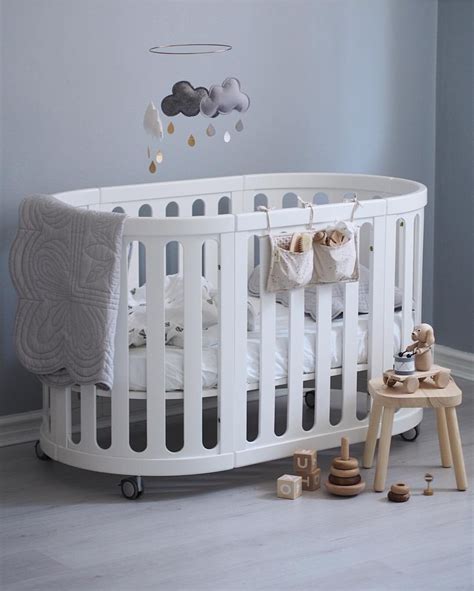 This 4-in-1 Convertible Crib, Bassinet, and Toddler Bed Grows With Your Baby