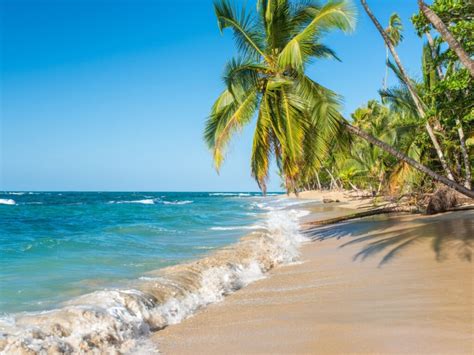 12 Best Costa Rica Beaches (For A Perfect Trip!)