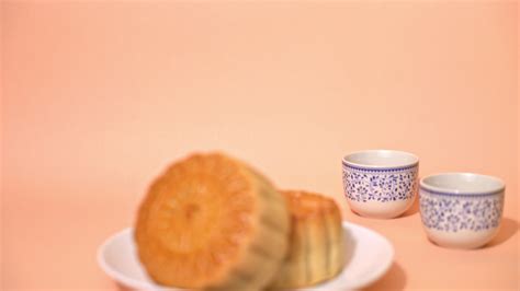 Chinese moon cake for Mid-Autumn Festival 5499004 Stock Video at Vecteezy