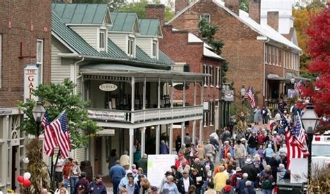 Story Telling Festival, Jonesborough, TN I LOVE this and can’t wait to take my family down for ...