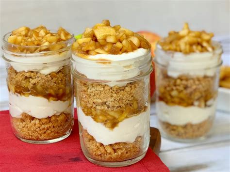 Mini Apple Pie Trifle Recipe (Easy Single Serving Dessert)