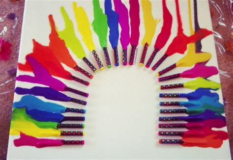 Rainbow crayon art - Arts, Crafts and DIY