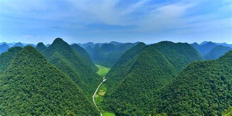 Ten Most Beautiful Forests in China - Libo Karst Forest | Scenery, Beautiful forest, Beautiful