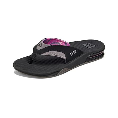 Finding The Best Flip Flops With Built-In Bottle Openers: A Summer Guide