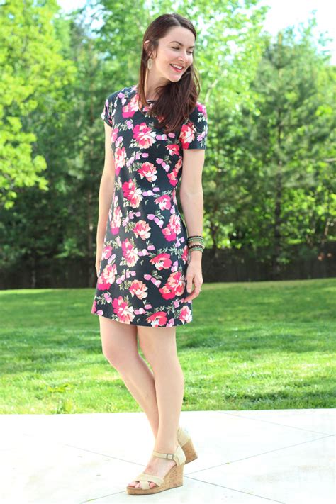 Style: Floral for Spring! | The Cream to My Coffee
