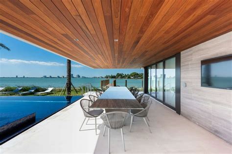 Ultra-Luxe $32 Million Mega-Mansion on Miami Beach (12 Photos) - Dwell