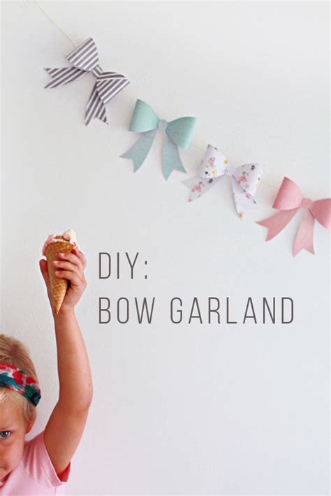 Bow Garland Pictures, Photos, and Images for Facebook, Tumblr, Pinterest, and Twitter