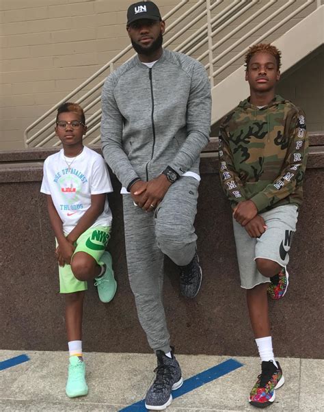 Lebron James Jr. Bryce Maximus James : LeBron James & His Family — PICS ...