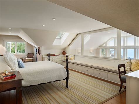 Attic Master Bedroom Ideas | www.resnooze.com