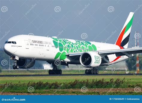 Emirates Plane Landing on Runway Editorial Stock Image - Image of airline, depart: 172650649