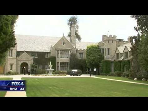 TMZ: El Chapo and the Playboy Mansion - YouTube