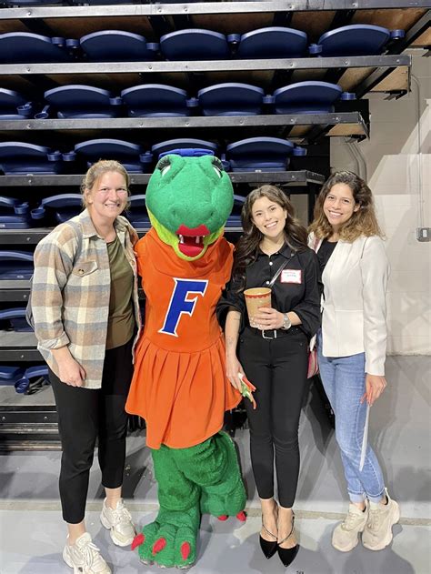 The team with the UF mascot – Boulant