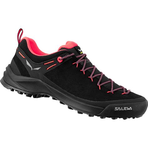 Salewa Wildfire Leather Approach Shoes Women - black/fluo coral 0936 ...