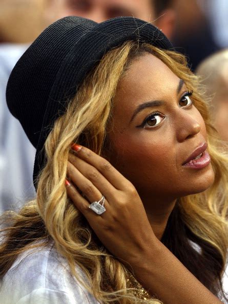 Beyoncé’s Engagement Ring: Now Worth $10 Million | StyleCaster