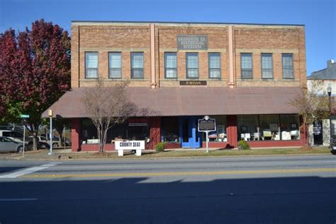 Check out Cherokee County's quirky history - Review of Cherokee County Alabama Historical Museum ...