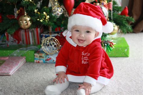 Christmas Wallpapers and Images and Photos: christmas baby gifts, christmas baby clothes ...