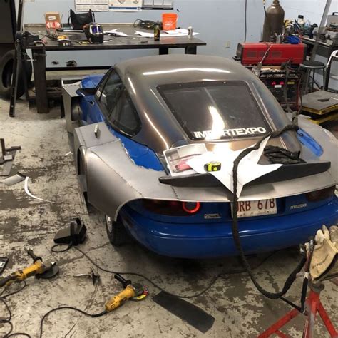 Mazda Miata Build Is Going Full GT1 Race Car With Metal Widebody Kit - autoevolution in 2021 ...