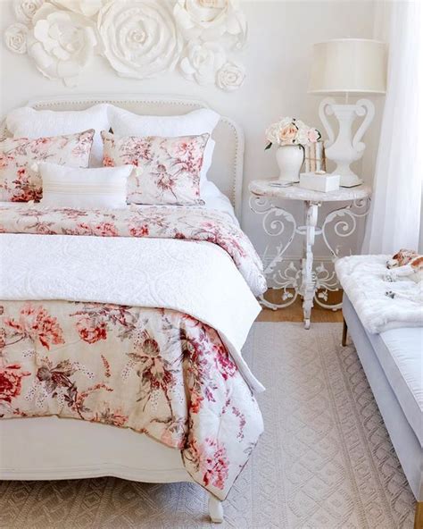 77 Romantic And Tender Feminine Bedroom Design Ideas - DigsDigs