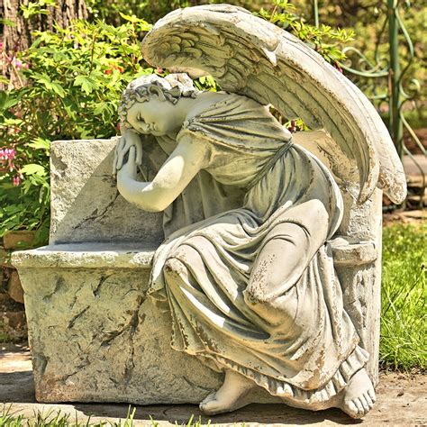 Unique Home & Garden Decor Ideas – Outdoor statuary - Lesera