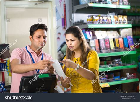 Woman Grocery Aisle Supermarket Shopping List Stock Photo 1946842519 | Shutterstock