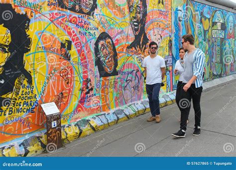 Berliner Mauer Kunst redaktionelles bild. Bild von stadt - 57627865