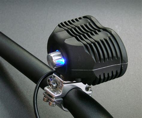 2000 lumen high efficiency, lightweight, high power LED cycling lights ...