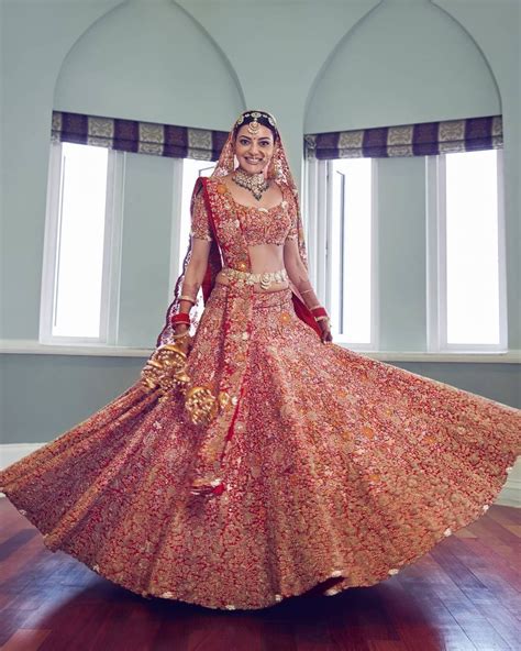 20+ Best Bridal Lehengas For 2020-2021 Weddings | WedMeGood