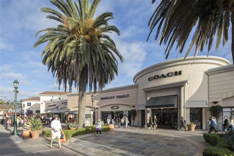 Carlsbad Premium Outlets - Outlet mall in California. Location & hours.