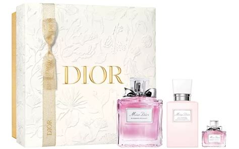 Macy's Perfume Set Sale: Get Brands Like Dior, Burberry