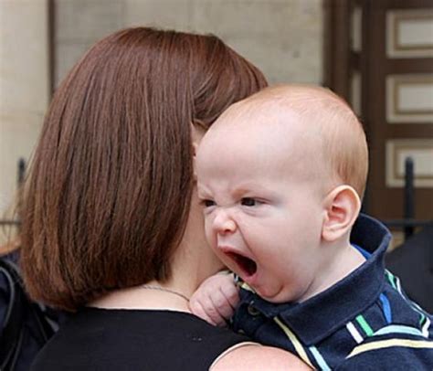 funny yawning faces - Gallery | eBaum's World