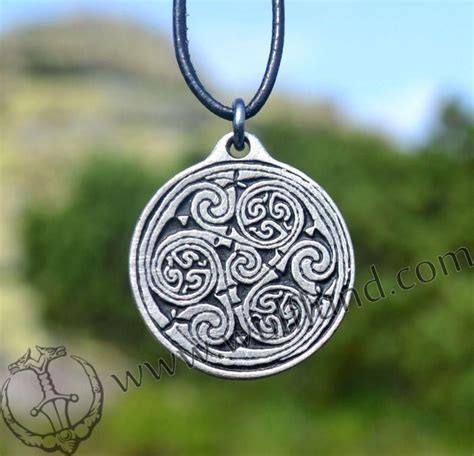 Celtic Never Ending Spiral - amulet | Celtic pendant, Amulet, Pendant