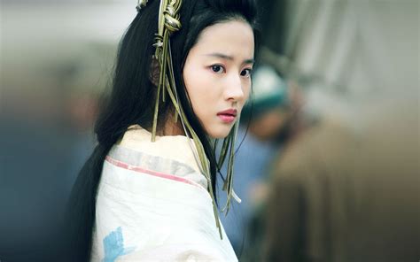 Mulan: Liu Yifei sarà la protagonista nel live action Disney | Lega Nerd