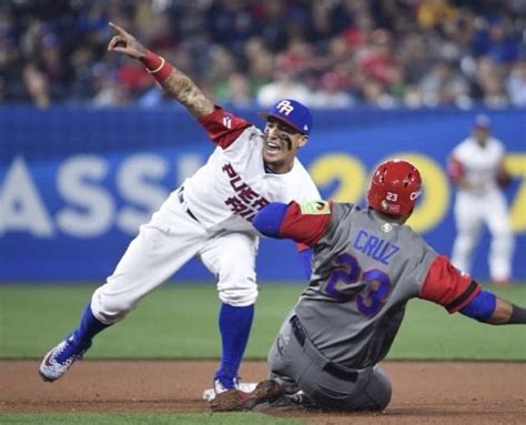 Javier Baéz - Team Puerto Rico: WBC 2017 | World baseball classic, Chicago cubs baseball, Cubs ...