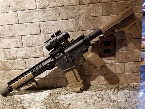 10.5 AR pistol with FDE accents. : r/ar15pistol