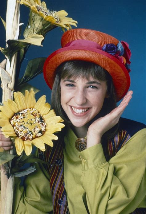 Mayim Bialik Thanks 'SNL' Vet Melanie Hutsell for 'Blossom' Sketch Apology