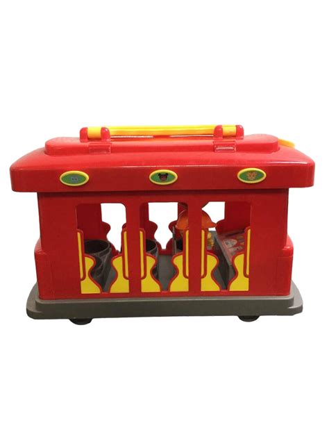 Daniel Tiger Deluxe Electronic Trolley