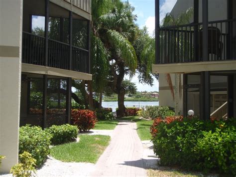 2 bedroom Condo Bay Oaks Siesta Key Has Air Conditioning and Internet Access - UPDATED 2022 ...