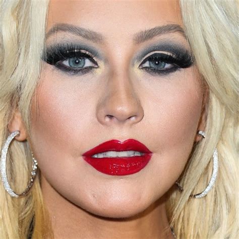 Christina Aguilera's Makeup Photos & Products | Steal Her Style