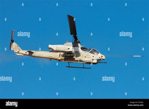 Hydra 70 rocket hi-res stock photography and images - Alamy