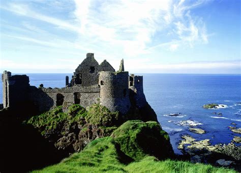 World Visits: Trip to Ireland Castle and Spend Vacation