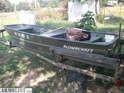 ARMSLIST - For Sale/Trade: 10' jon boat, trailer, motor $500