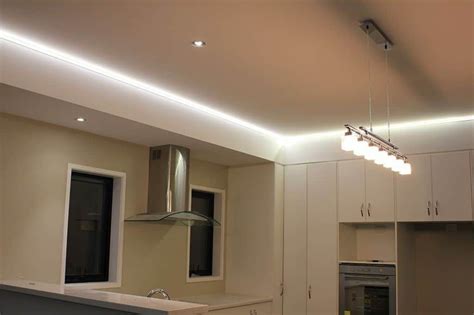 Kitchen Ceiling LED Strip Lighting | Soffitti cucina, Led, Arredamento