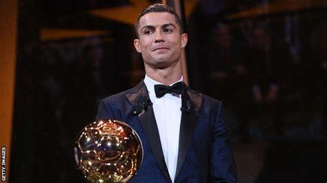 Ballon d'Or 2017: Cristiano Ronaldo beats Lionel Messi to win fifth award - BBC Sport