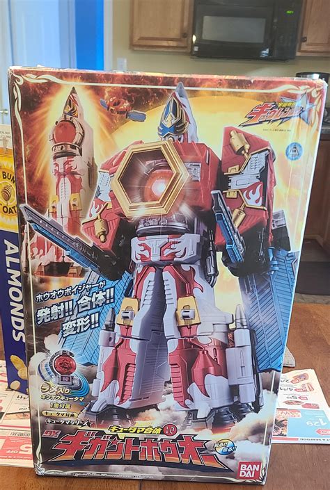 Got my first Kyuranger mecha! : r/supersentai