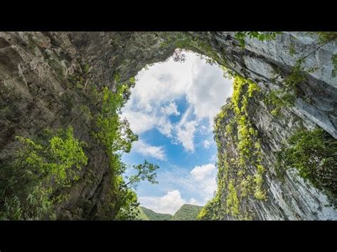 Live: Enjoy splendid view of giant sinkhole in Guangxi Zhuang ...