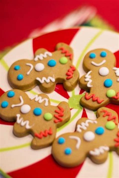 Kids Christmas Cookie Recipes! | Christmas cookies kids, Holiday baking recipes, Cookies recipes ...