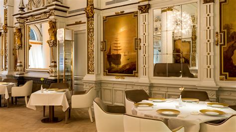 The White Room – Restaurant Review | Condé Nast Traveler