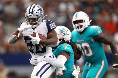 Ten thoughts on the Cowboys 31-6 win over the Dolphins - Blogging The Boys