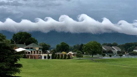 Extremely rare clouds that look like ocean waves photographed over Virginia mountains | FOX 29 ...